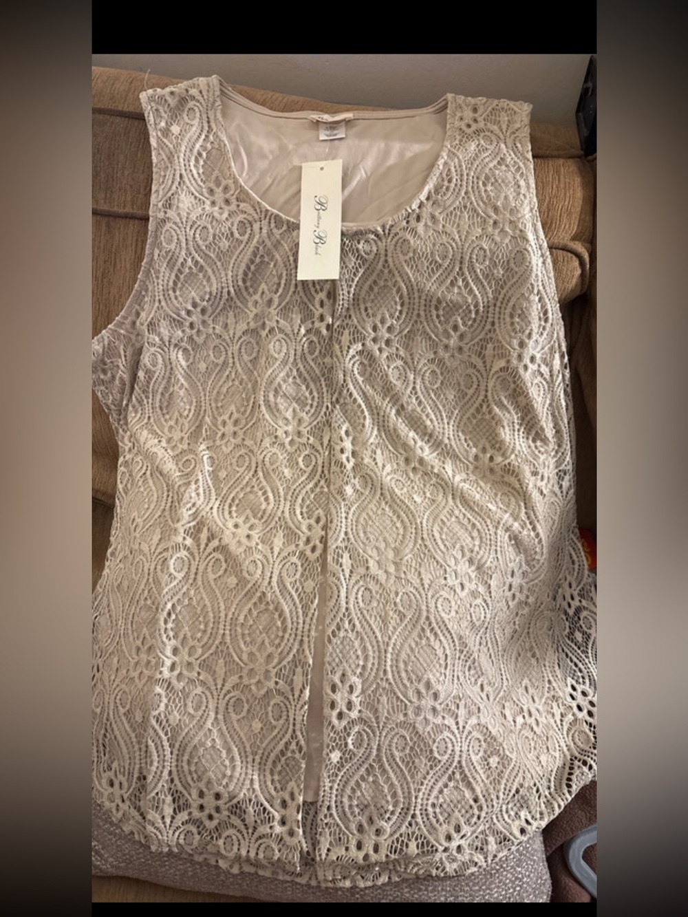 Brittany Black Cream Lace shell Sleeveless Tank Top